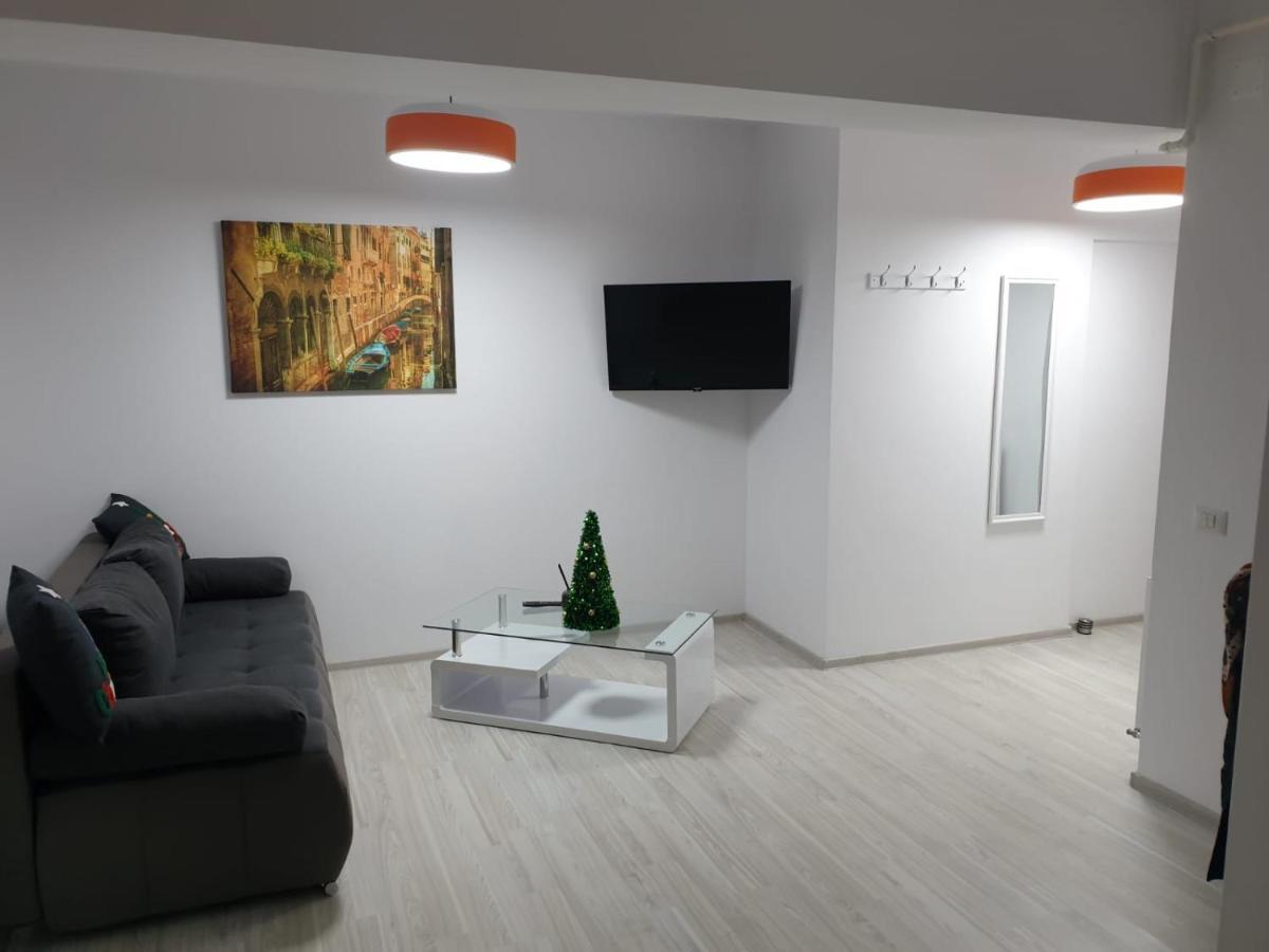 Topaz Central Apartment Bacău Exterior foto